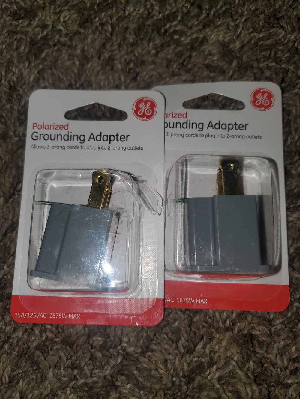 2 Polarized Grounding Adapter